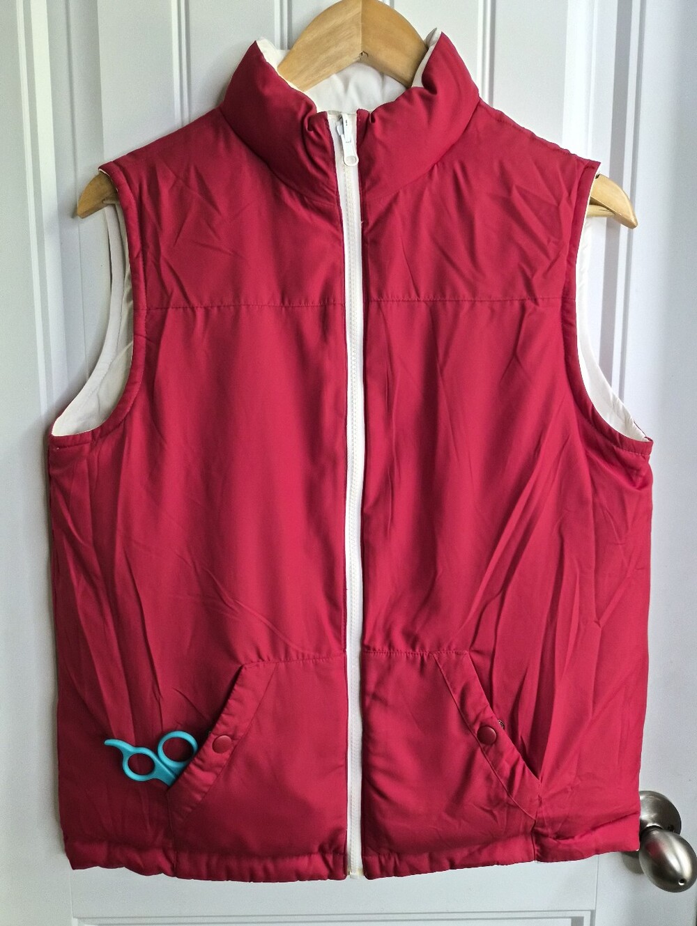 Medium Tasso Women's Reversable Duck Insulated Puffer Vest Full Zip Snap Collar